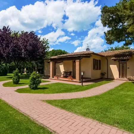 Castiglione Del Lago Apartment * Castiglione del Lago