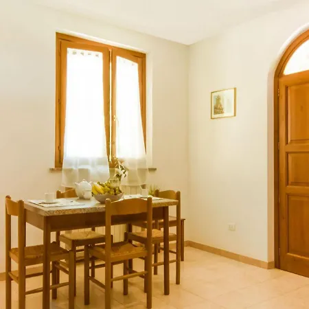 Villa Castiglione Del Lago Apartment